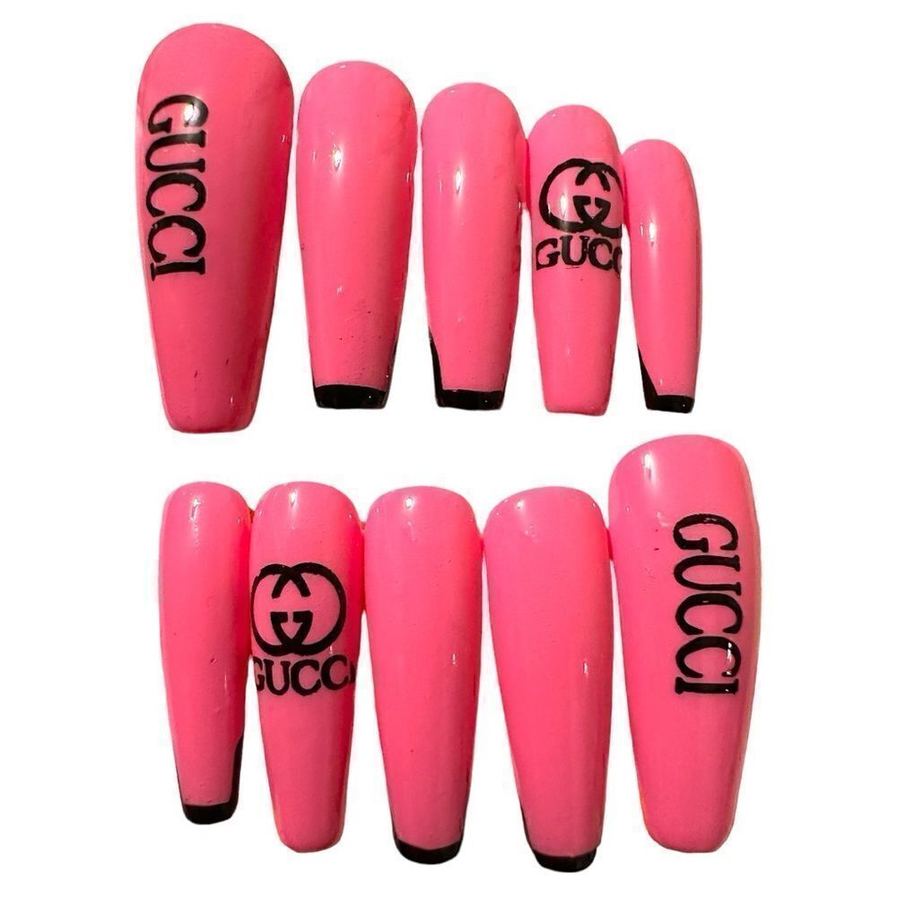 10 Pcs Press On
Nails/ baby pink print statement